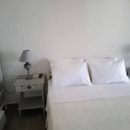 Meli-ios Kır Evi Almiropótamos