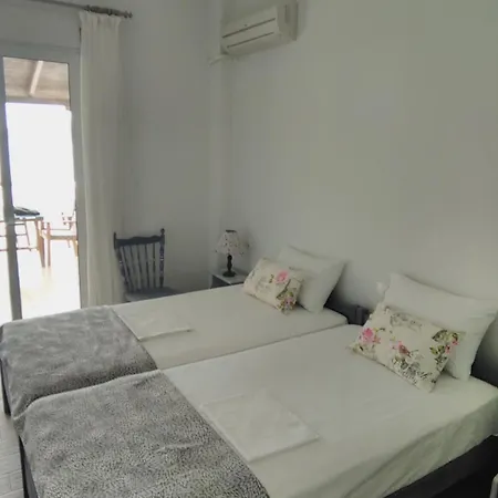 Meli-ios Country house *