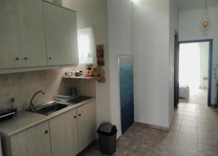 Meli-ios * Almiropotamos